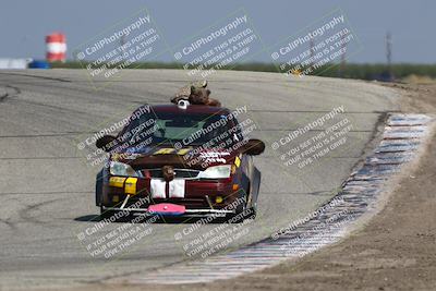 media/Sep-28-2025-24 Hours of Lemons (Sun) [[5dfe0e5f6e]]/12pm (Outside Grapevine)/